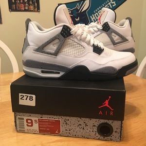 2012 Air Jordan Retro 4 “White Cement”